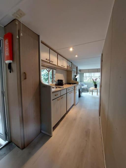 Te Huur: Leuke 4-Persoons Stacaravan Op Top Locatie! 霍德鲁 外观 照片
